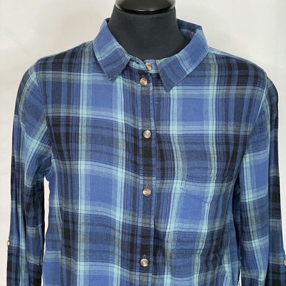 American Eagle Outfitter’s Boyfriend Fit Shirt - Women’s M - Picture 3 of 7